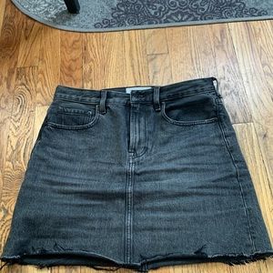 Everlane washed black denim mini skirt